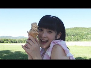 YouTube『2nd Greeting ~嗣永桃子~』より